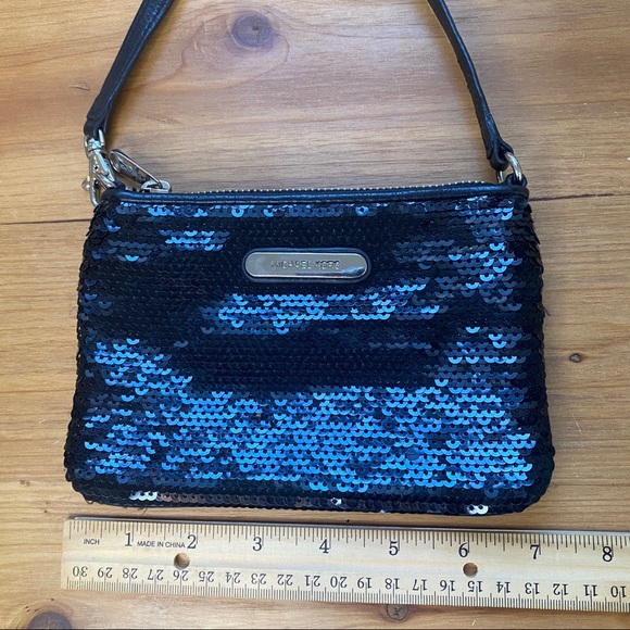 Sequence MK Mini Shoulder Bag🦋 - Picture 6 of 6